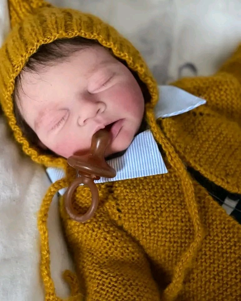 Baby Bella 17'' Infant Girl Healing the Heart - Image 3